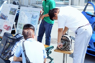 自動車コース展示